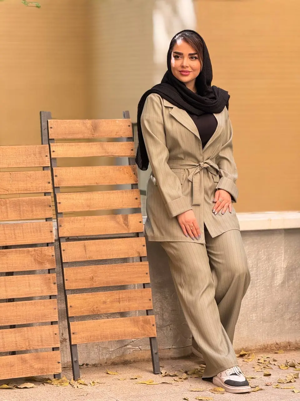 کت شلوار کمربندی